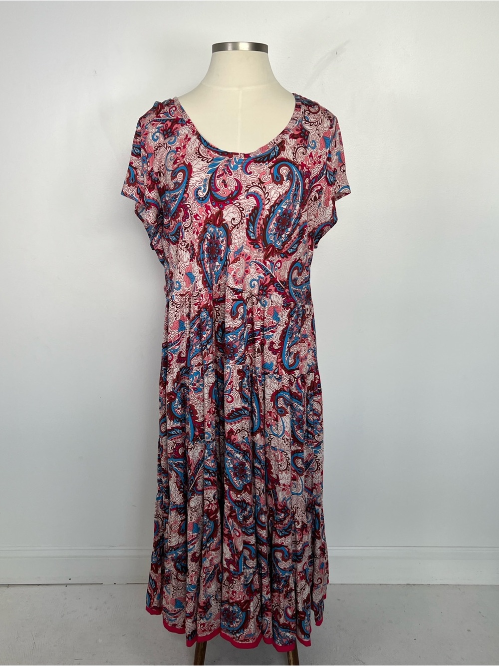 NWT! Soft Surrounding Pink Paisley‎ Print Dress Size 3X